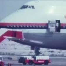 ハイジャックに巻き込…