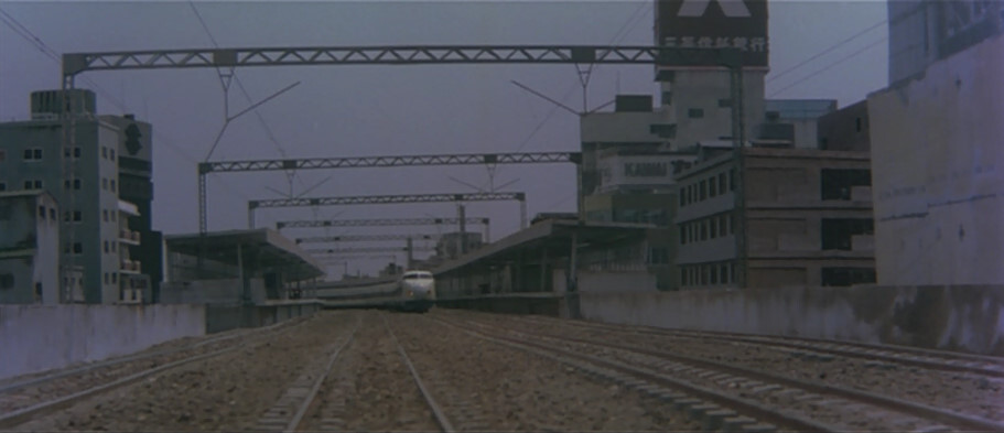 上りのひかり20号が…