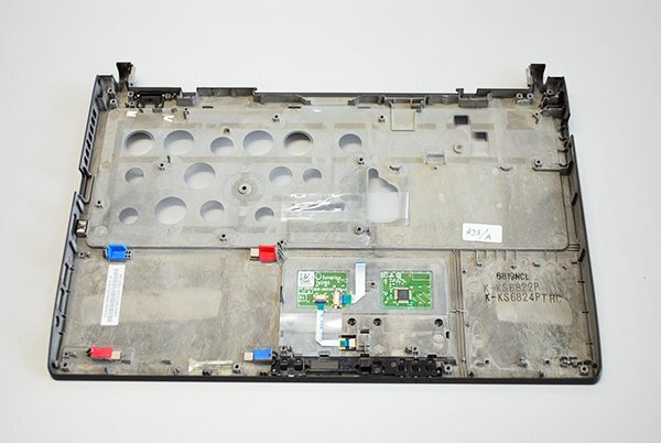 ちなみに裏側である