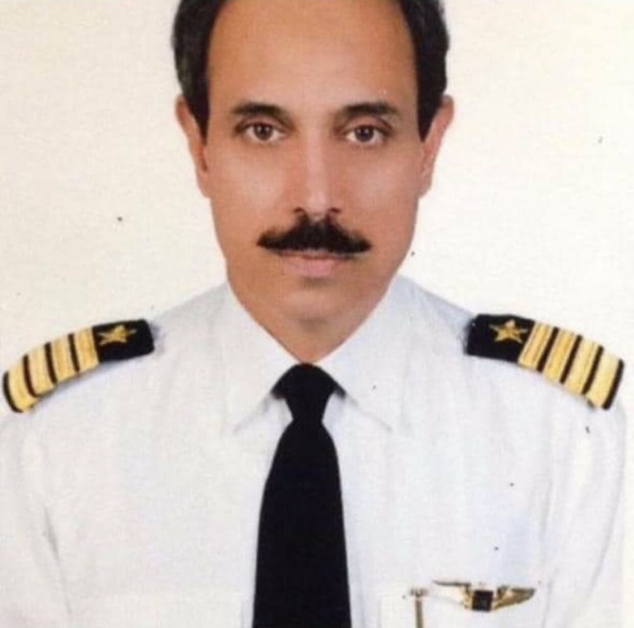 墜落原因が新型コロナ…