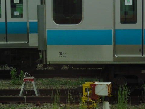川崎駅で脱線転覆した…
