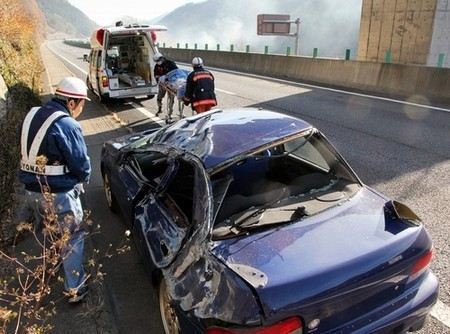 笹子トンネル事故・・…