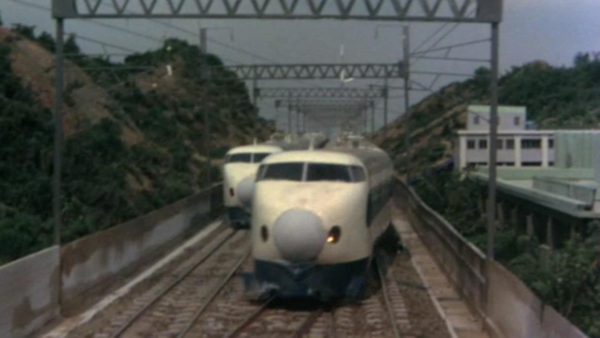 ひかり109号は上り…