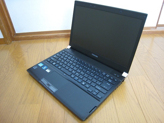 東芝dynabook…