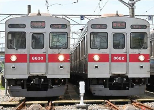 東急電鉄8500系電…