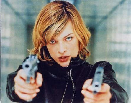 ミラ・ジョヴォヴィッ…