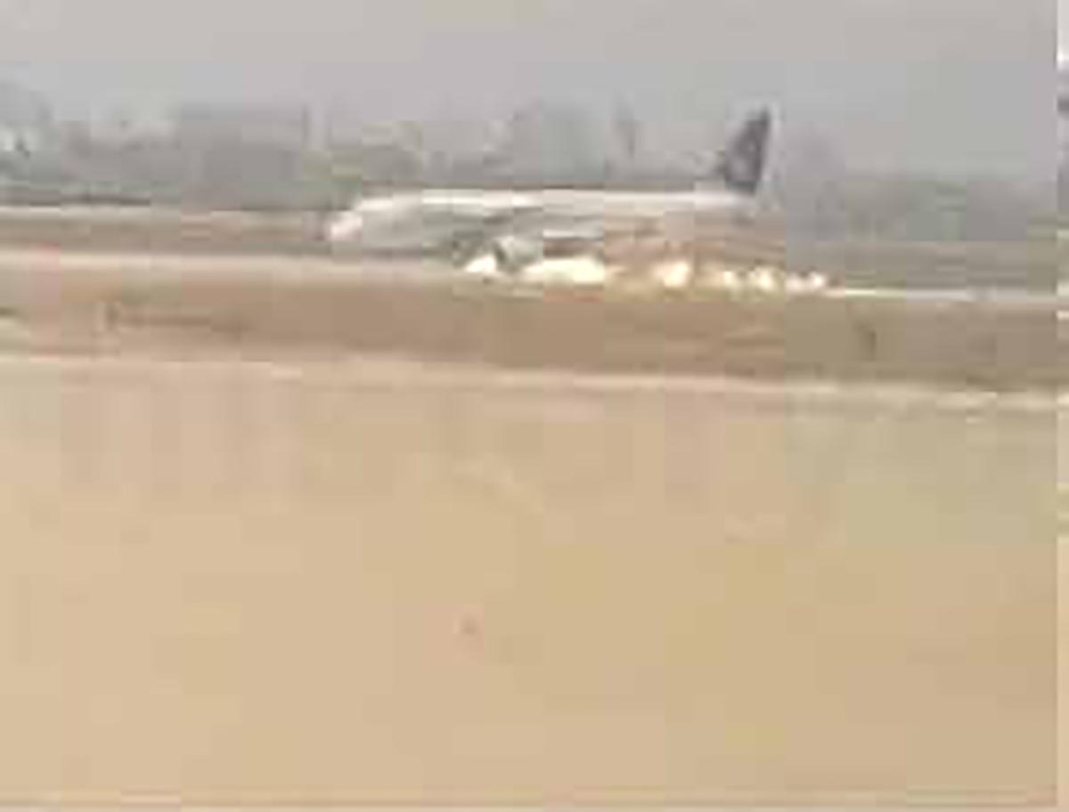 墜落原因が新型コロナ…