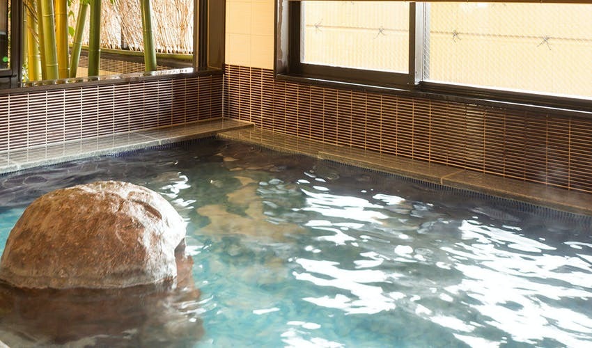 新型コロナウイルスの…