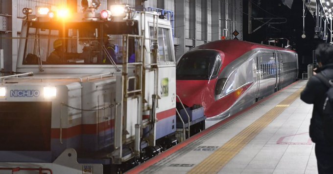 仙台駅新幹線ホームで…