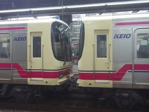 京王線通り魔事件の犯…