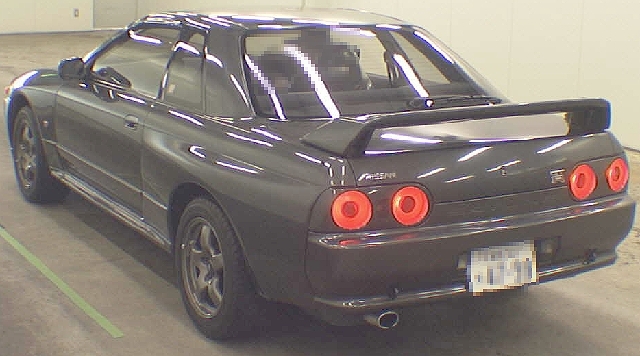 日産スカイラインGT…