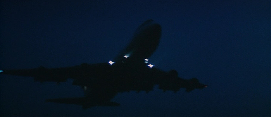 空を見上げれば、乗る…