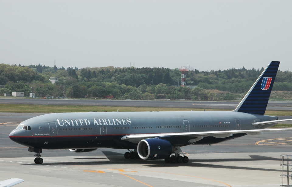 ユナイテッド航空のボ…