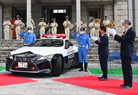 栃木県警に「レクサス…