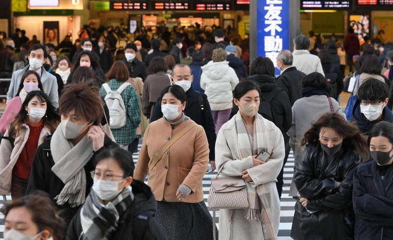 新型コロナウイルスの…