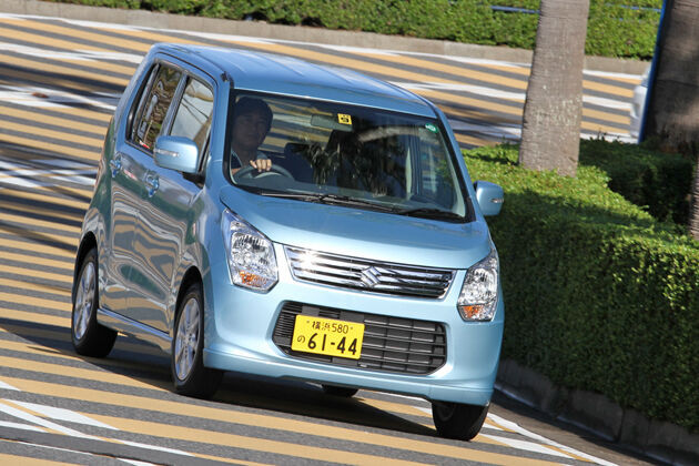 公道を我が物顔で走る…