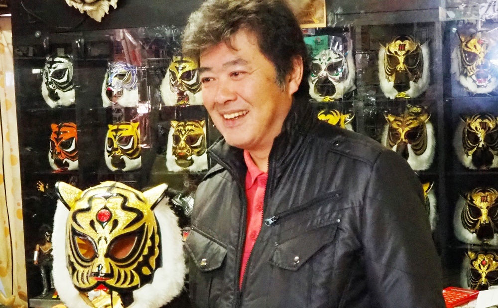 店先にウルトラマンに…