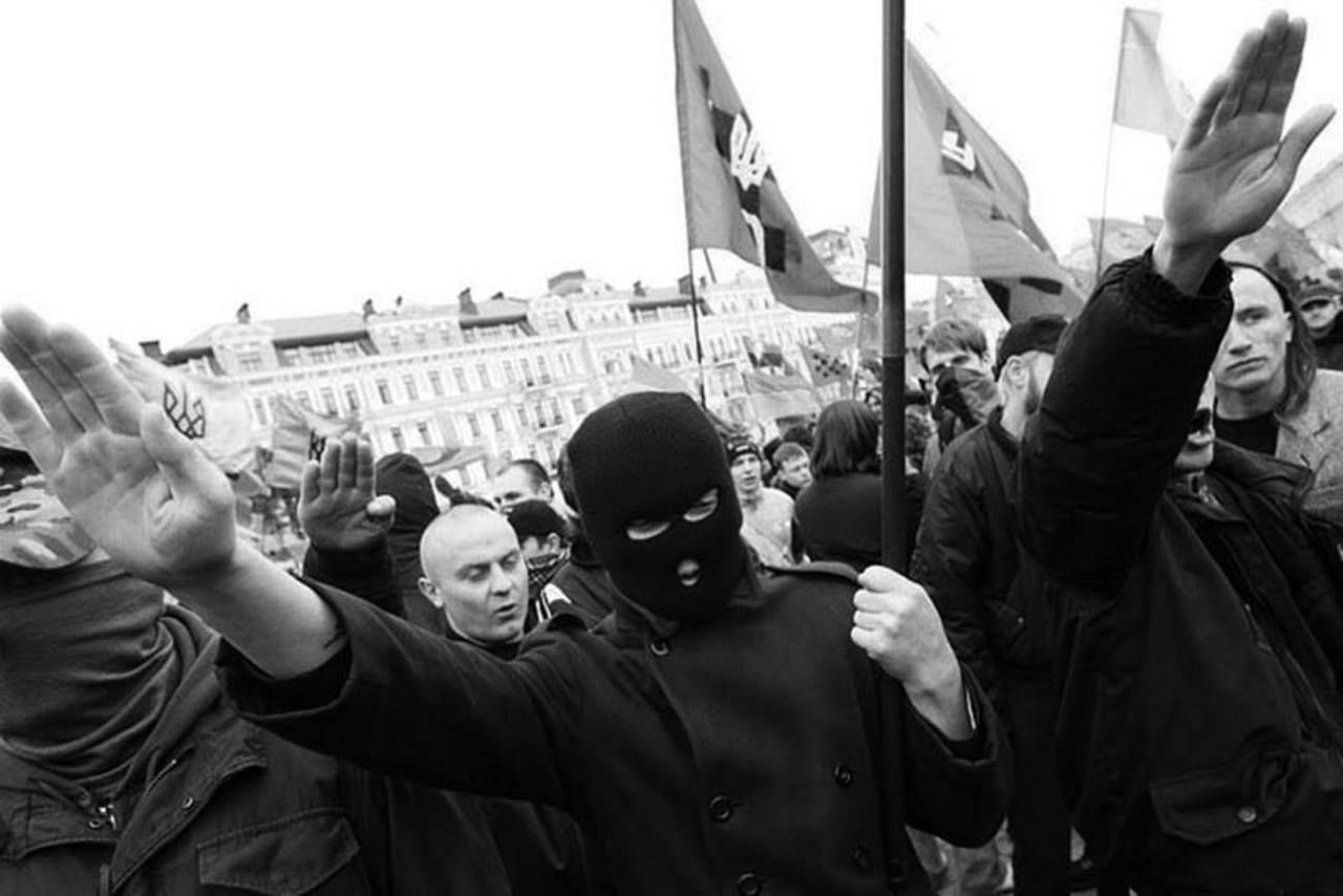 殺人鬼を崇拝するウク…