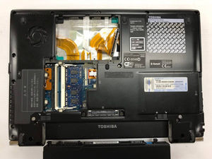 東芝dynabook…